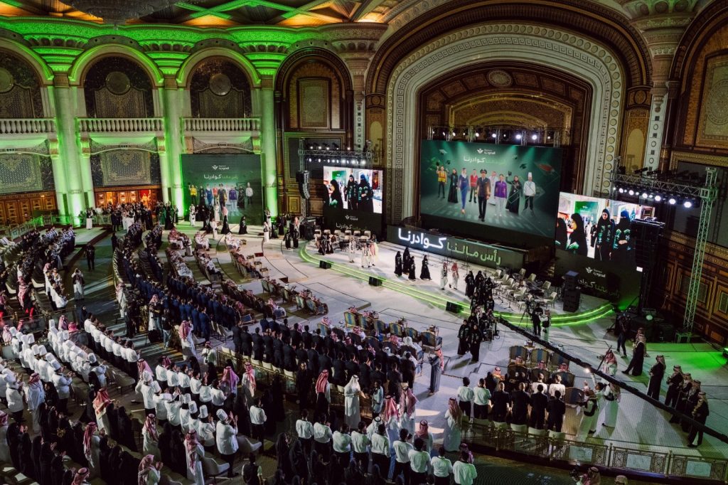This picture take at the induction ceremony for Aviation Specialists organize by Saudia Group. We can see new employees welcome by Saudia group officials